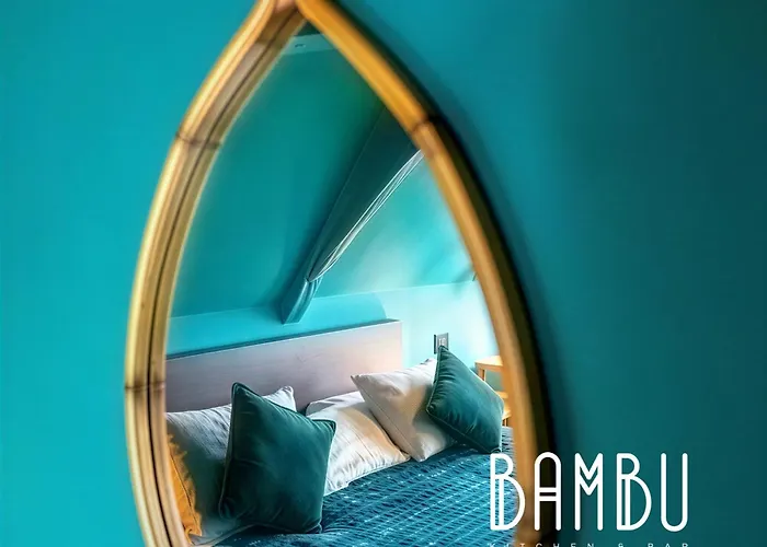 Bambu Kitchen & Bar - Hotel Restaurant