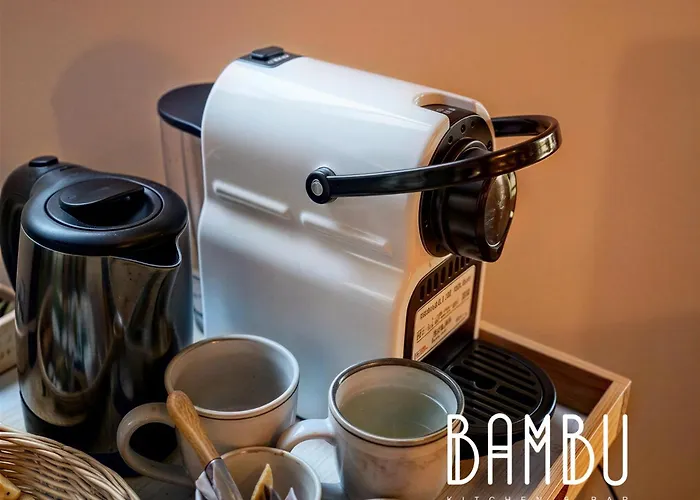 Bambu Kitchen & Bar - Hotel Restaurant