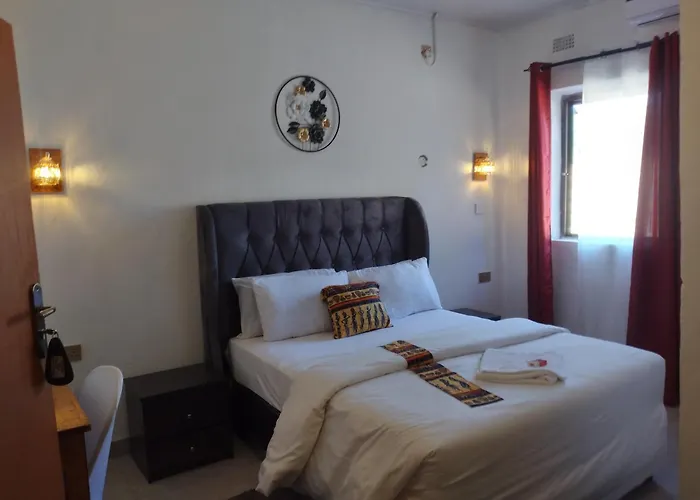 Golden Days Lodge