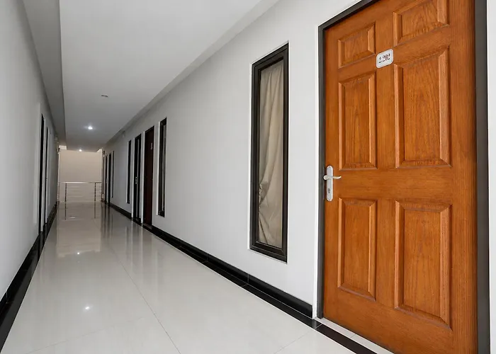 Hotel O Near Ciputra Hospital Formerly Veloura Living Citraland