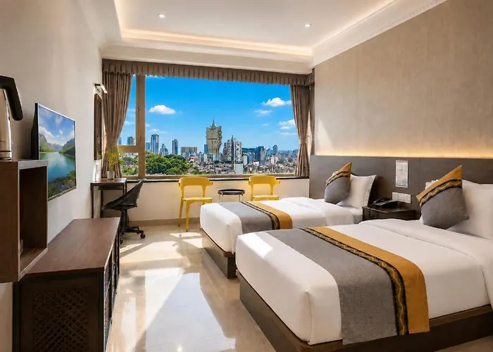 Grand Harbour Hotel