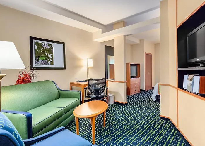 Fairfield By Marriott Inn & Suites Worcester Auburn