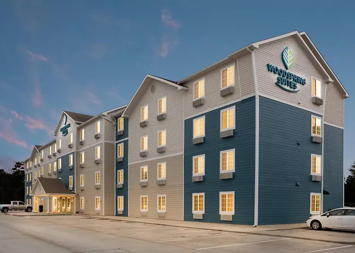 Woodspring Suites Conroe