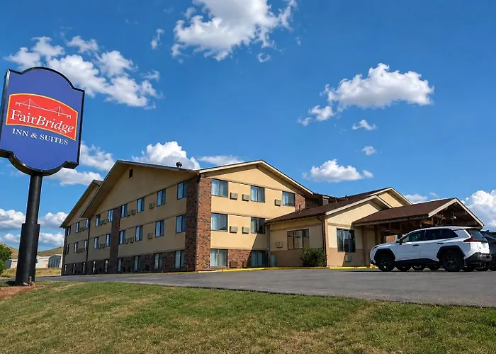 Fairbridge Inn And Suites