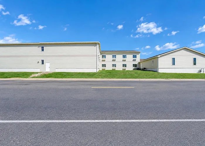Fairbridge Inn & Suites Williston Near Airport