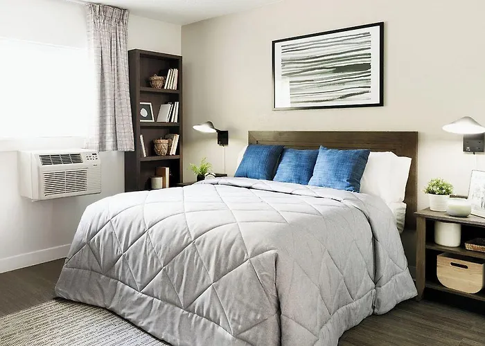 Intown Suites Extended Stay Select Woodstock Ga