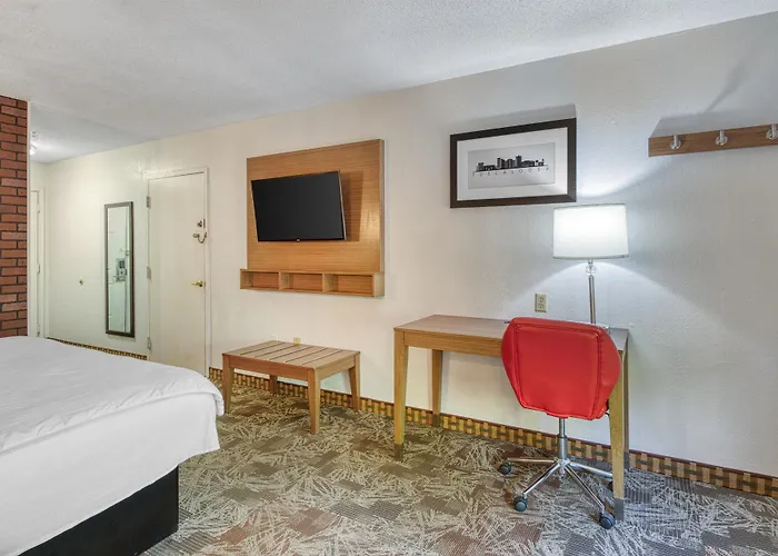 Surestay Hotel By Best Western Tuscaloosa Southeast