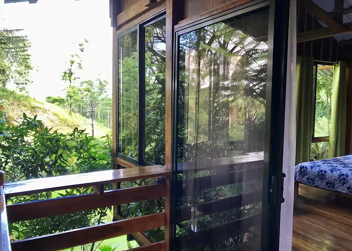Cabanas Del Lago