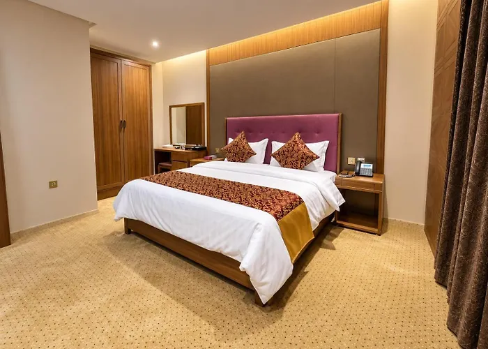 Hosta Serviced Apartments - Al Yasmin