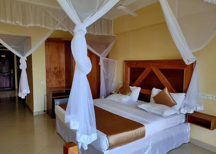Pulickal Airport Hotel