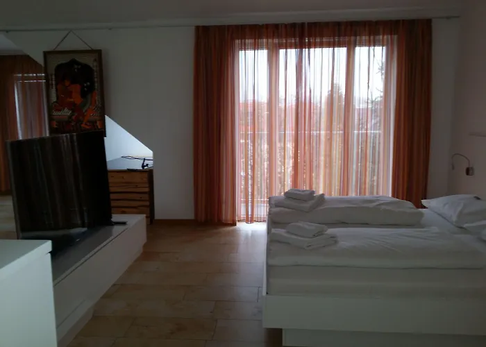 Hotel Aton