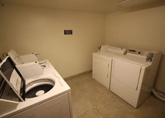 Lompoc Cheap Hotels