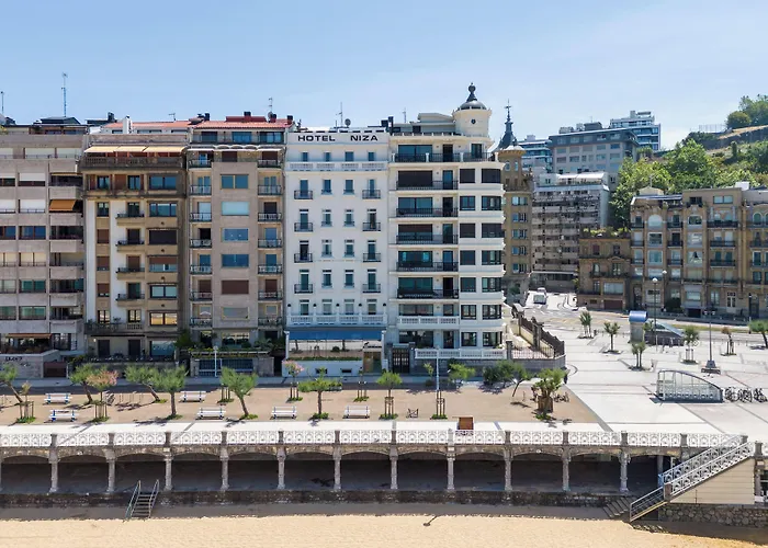 Hotel Niza