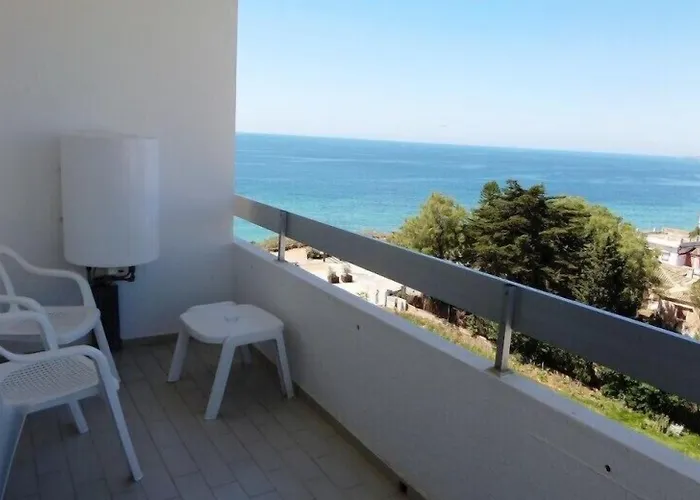 Hotel Luar