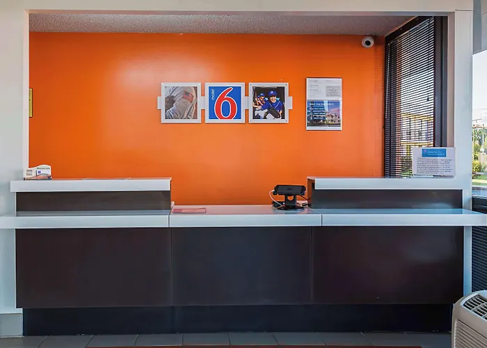 Studio 6 Suites Perry, Ga
