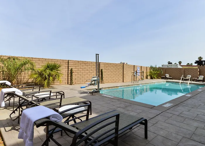 Holiday Inn Express & Suites Indio - Coachella Valley By Ihg