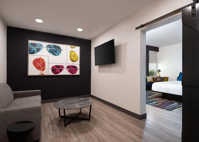 Aloft By Marriott Cleveland Beachwood