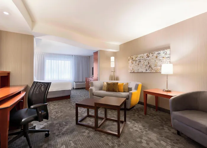 Courtyard By Marriott Kalamazoo Portage