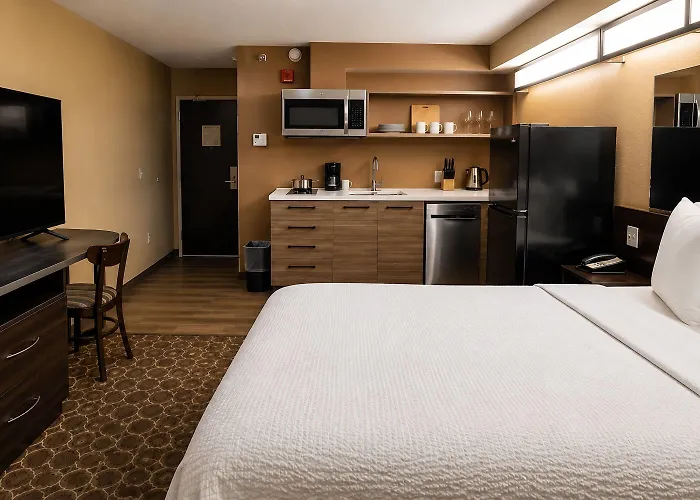 Microtel Inn & Suites By Wyndham Williston