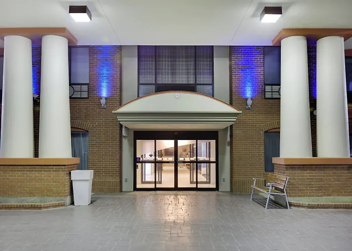 Holiday Inn Express Hotel & Suites Burleson - Fort Worth, An Ihg Hotel