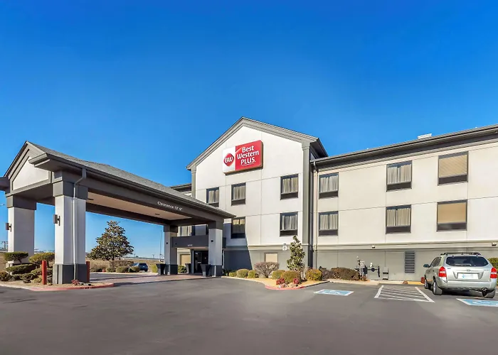 Best Western Plus Midwest City Inn & Suites