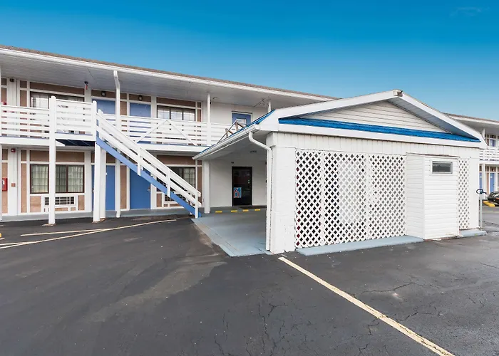 Parkersburg Cheap Hotels
