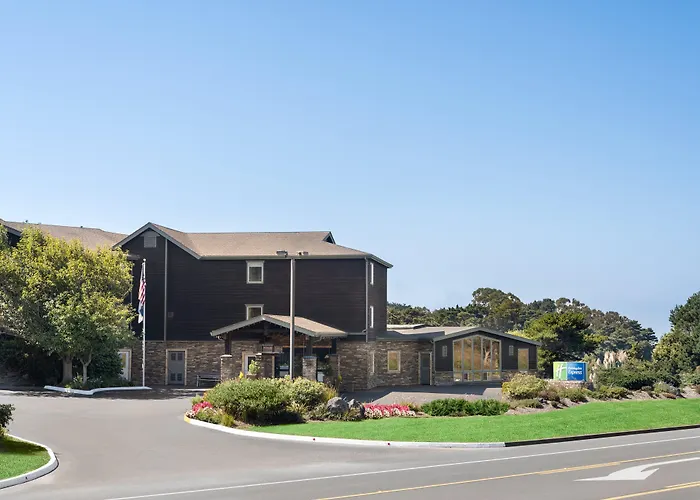 Holiday Inn Express Fort Bragg By Ihg