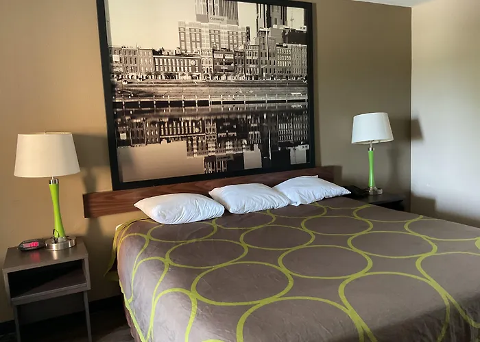 Super 8 By Wyndham Chattanooga/East Ridge