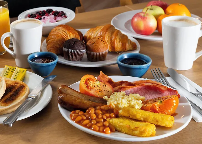 Holiday Inn Express London Luton Airport By Ihg