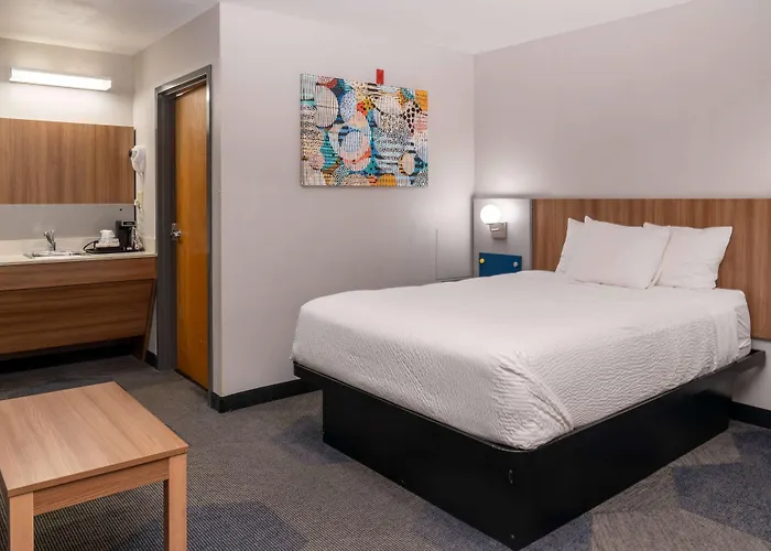 Microtel Inn & Suites By Wyndham Pigeon Forge