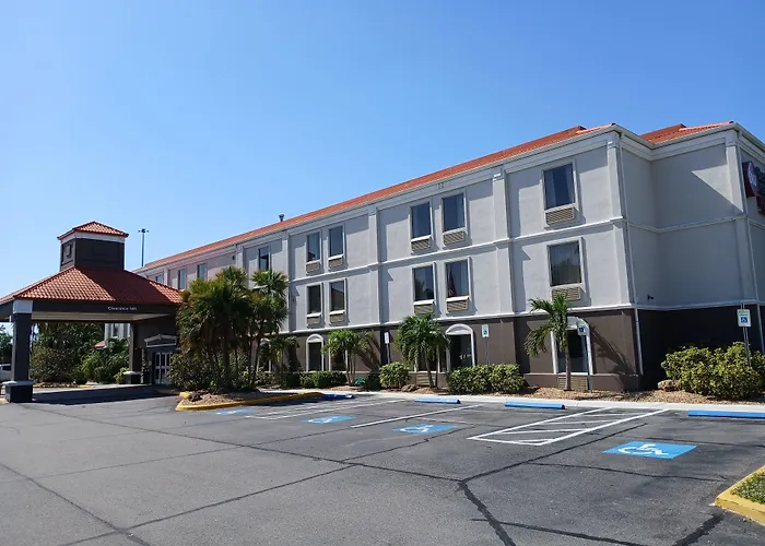 Comfort Inn & Suites Bradenton North I-75