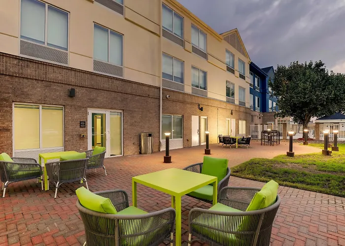 Hilton Garden Inn Fort Worth/Fossil Creek