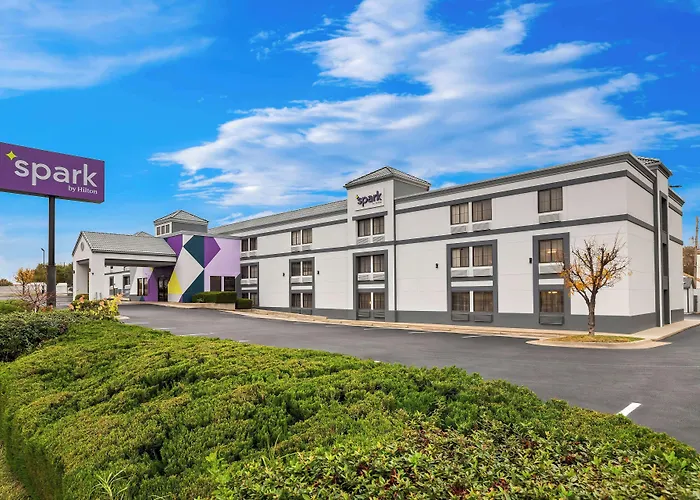 Spark By Hilton Wichita East