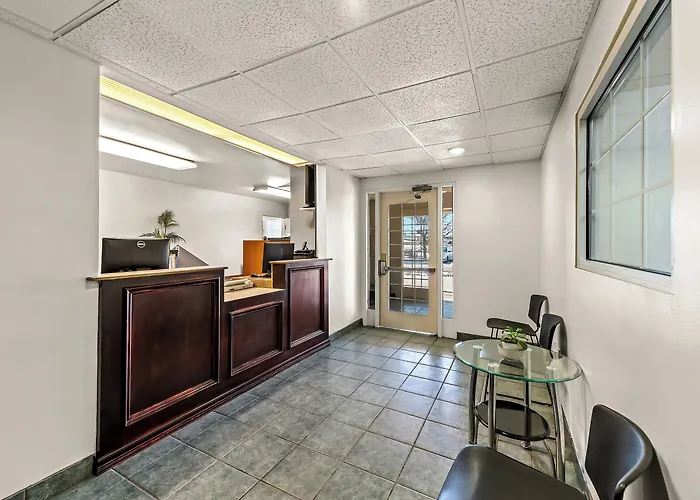 Birch Hill Suites Columbia