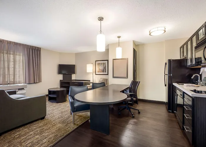 Sonesta Simply Suites Des Moines