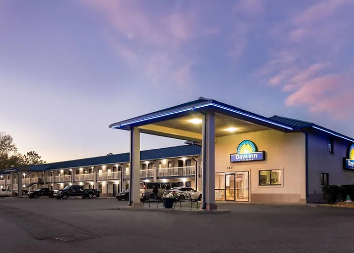Days Inn By Wyndham Valdosta I-75