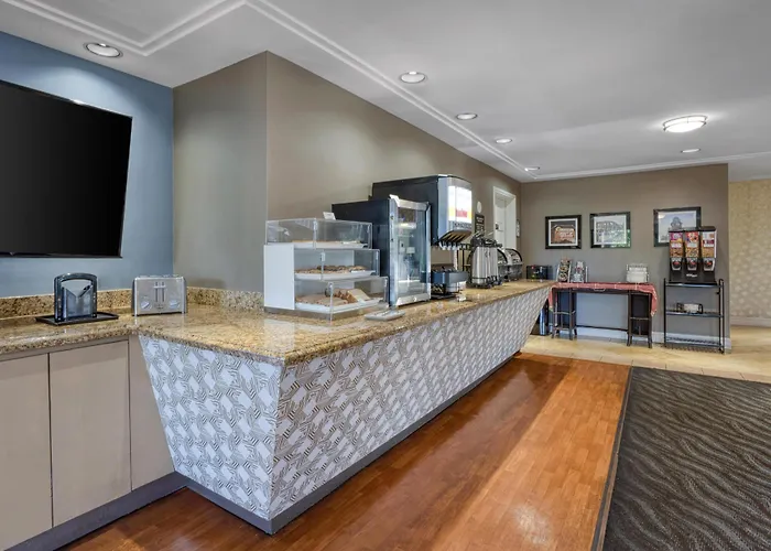 Surestay Plus Hotel By Best Western Mountain View