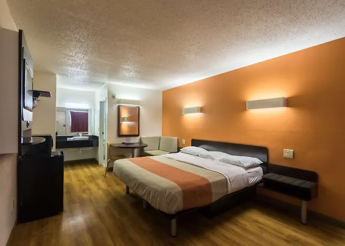 Motel 6-Crawfordsville, In