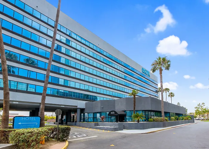 Hotel Huntington Beach