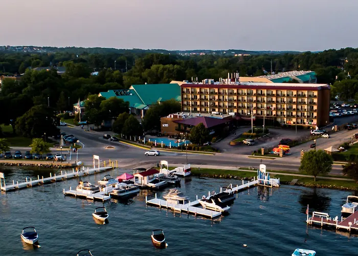 Mequon Cheap Hotels