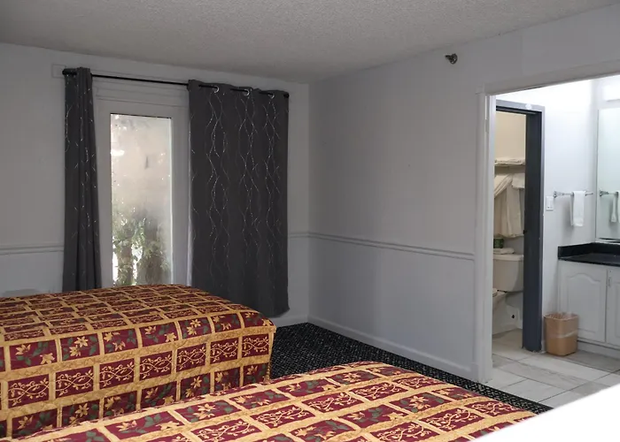 Garden Cove Hotel Suites