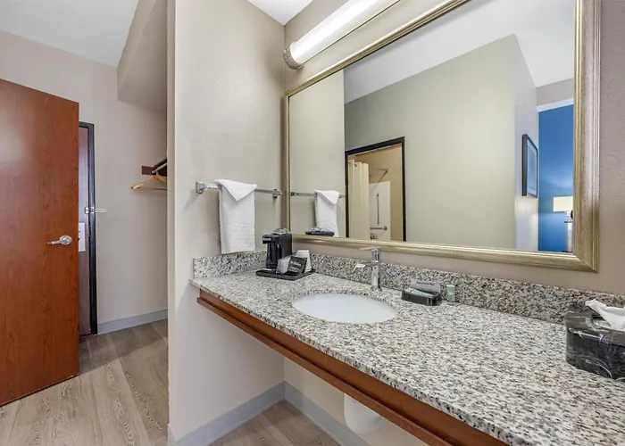Best Western Wilsonville Inn & Suites