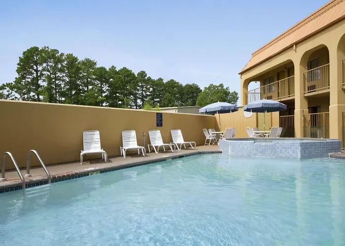 Days Inn By Wyndham Southaven Ms