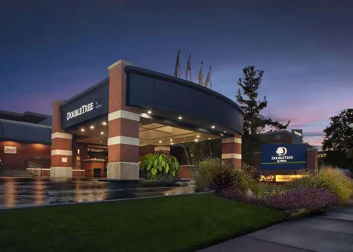 Doubletree By Hilton Akron Fairlawn