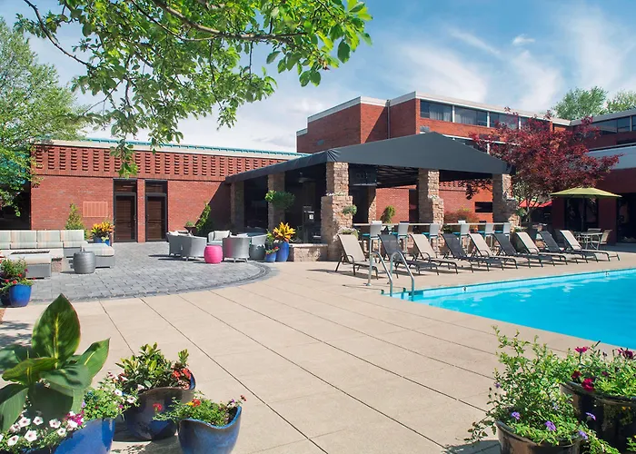 Fairlawn Cheap Hotels