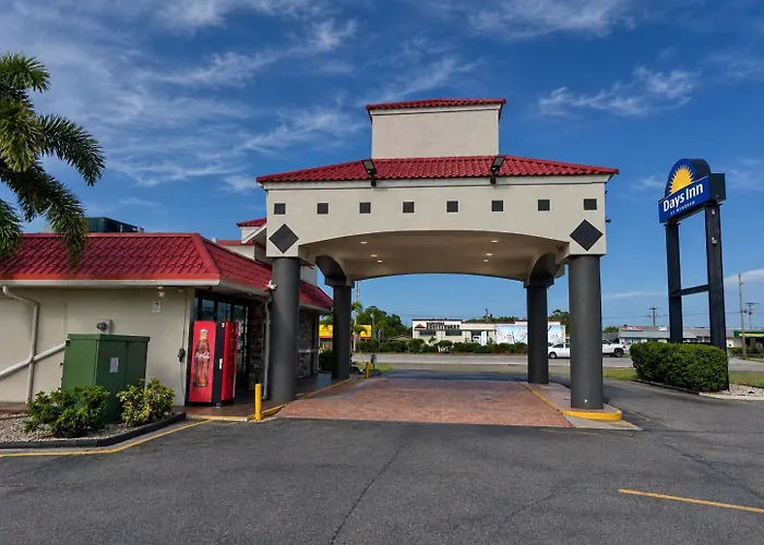 LaBelle Cheap Hotels