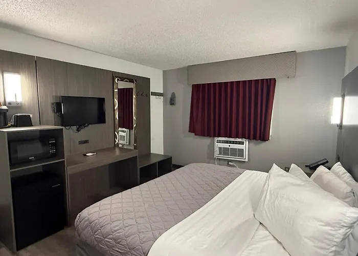 Hotel Fort Wayne North- Coliseum Blvd