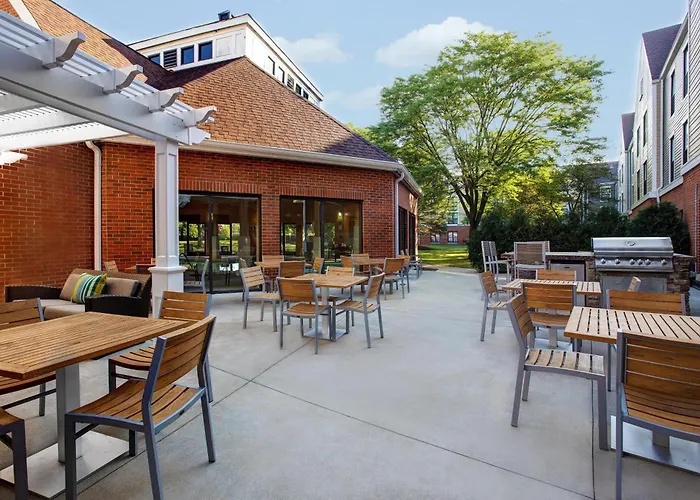 Homewood Suites By Hilton Chicago-Lincolnshire
