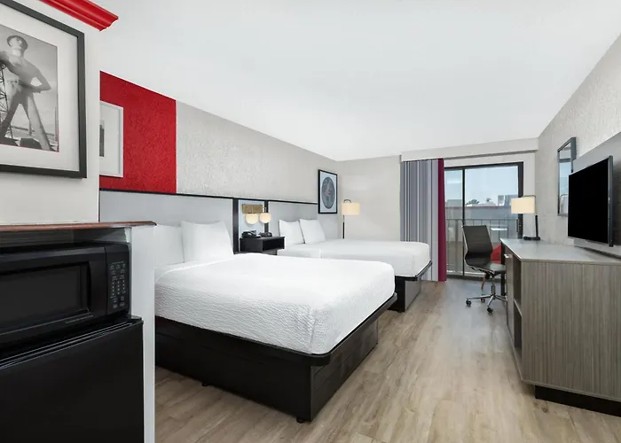 Ramada By Wyndham Tulsa Broken Arrow