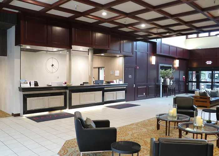 Ramada By Wyndham Tukwila Southcenter